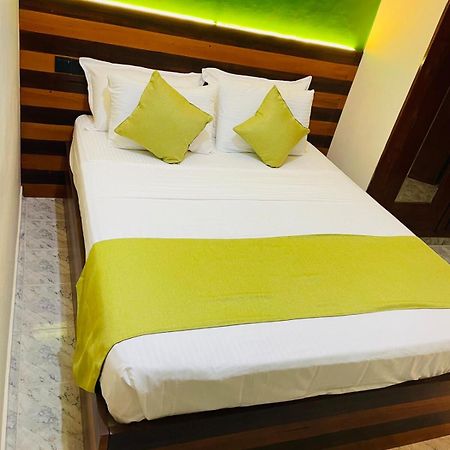 The Restful Meadow Villa Marawila Exterior foto