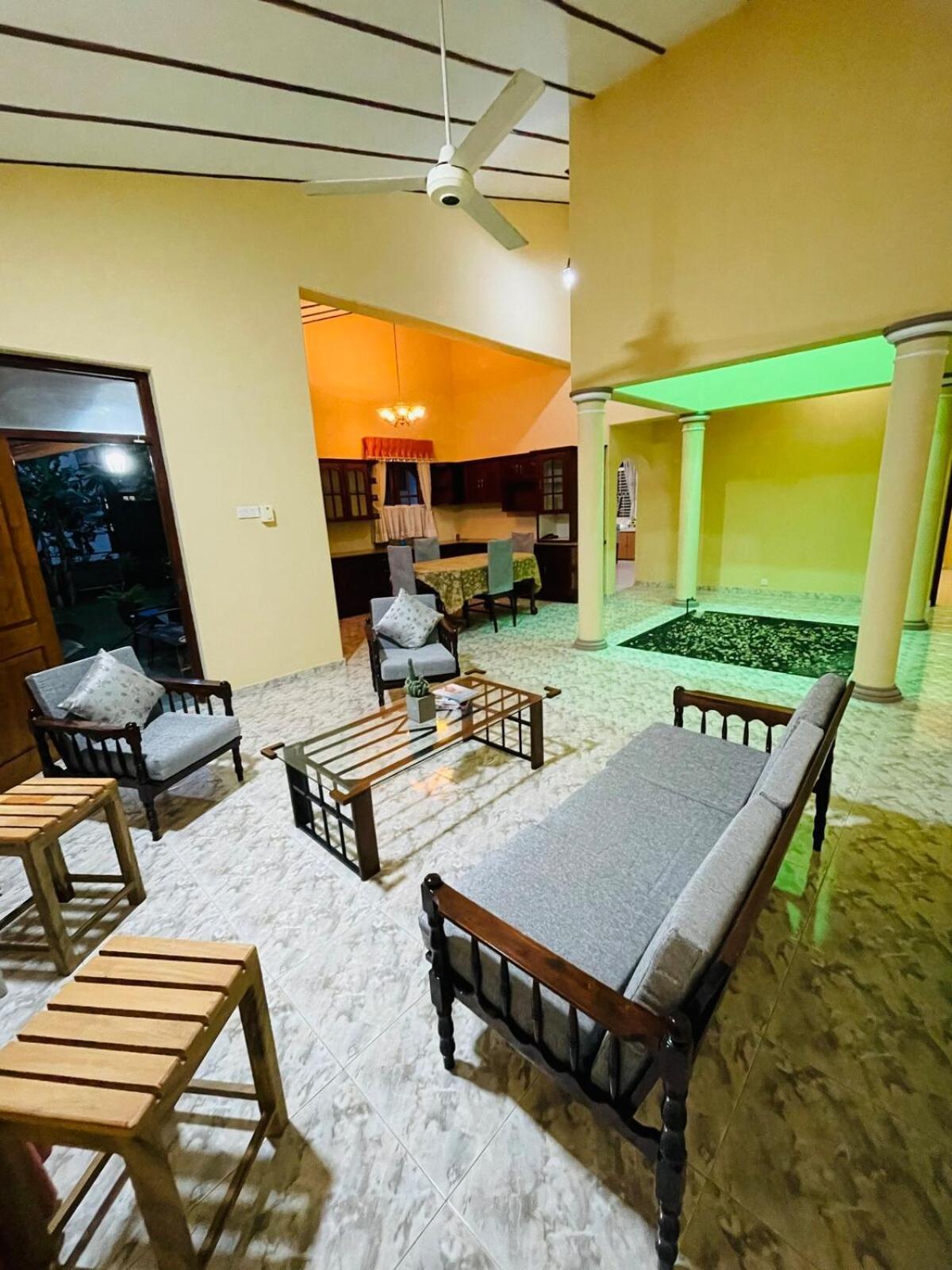 The Restful Meadow Villa Marawila Exterior foto