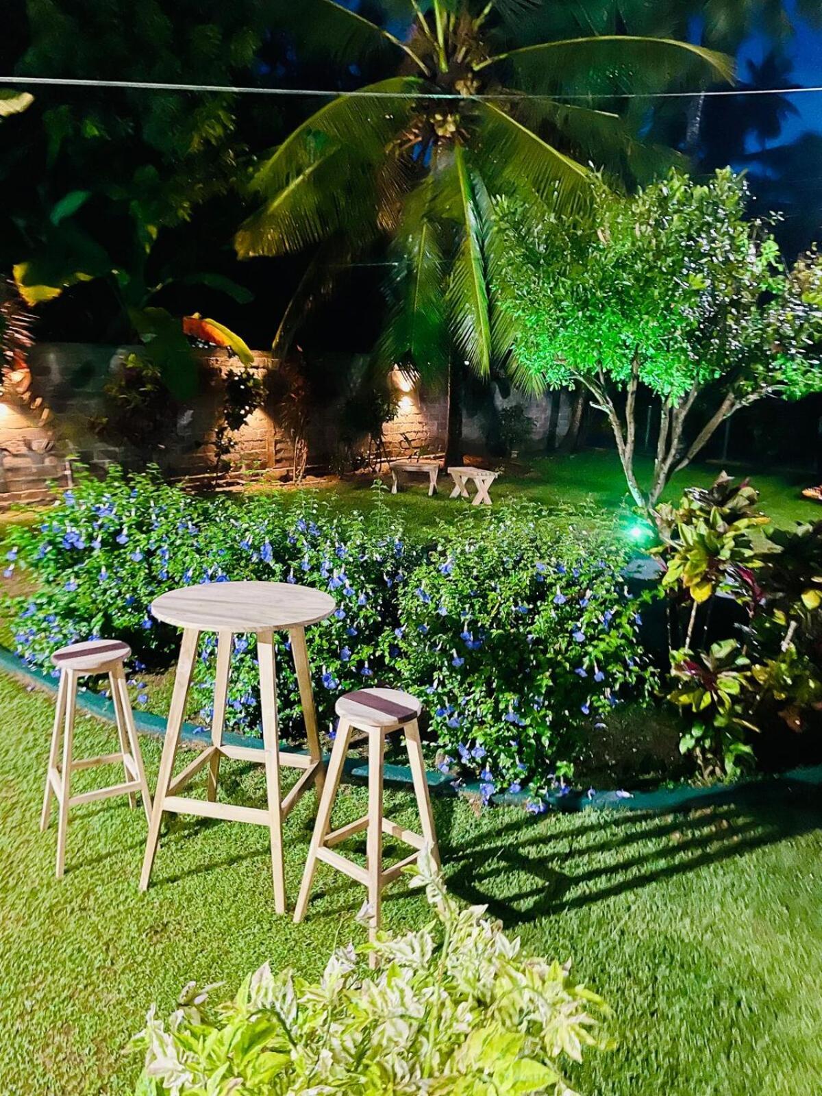 The Restful Meadow Villa Marawila Exterior foto